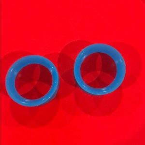 3/4 blue silicone tunnels
